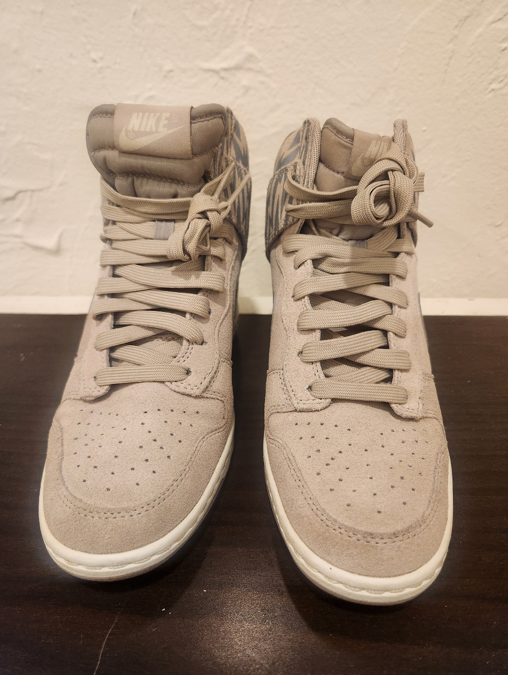 Nike | Dunk Hi-Print Sneakers - Picture 2 of 7